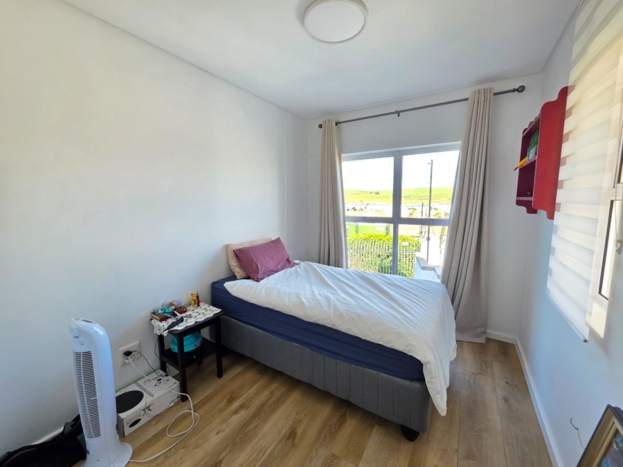 To Let 3 Bedroom Property for Rent in Gevonden Estate Western Cape